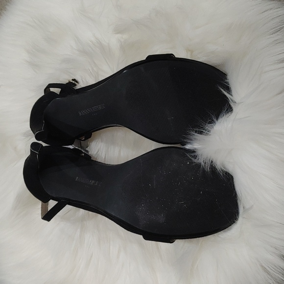 Banana Republic Strappy Heeled Sandal 7 - Picture 5 of 6